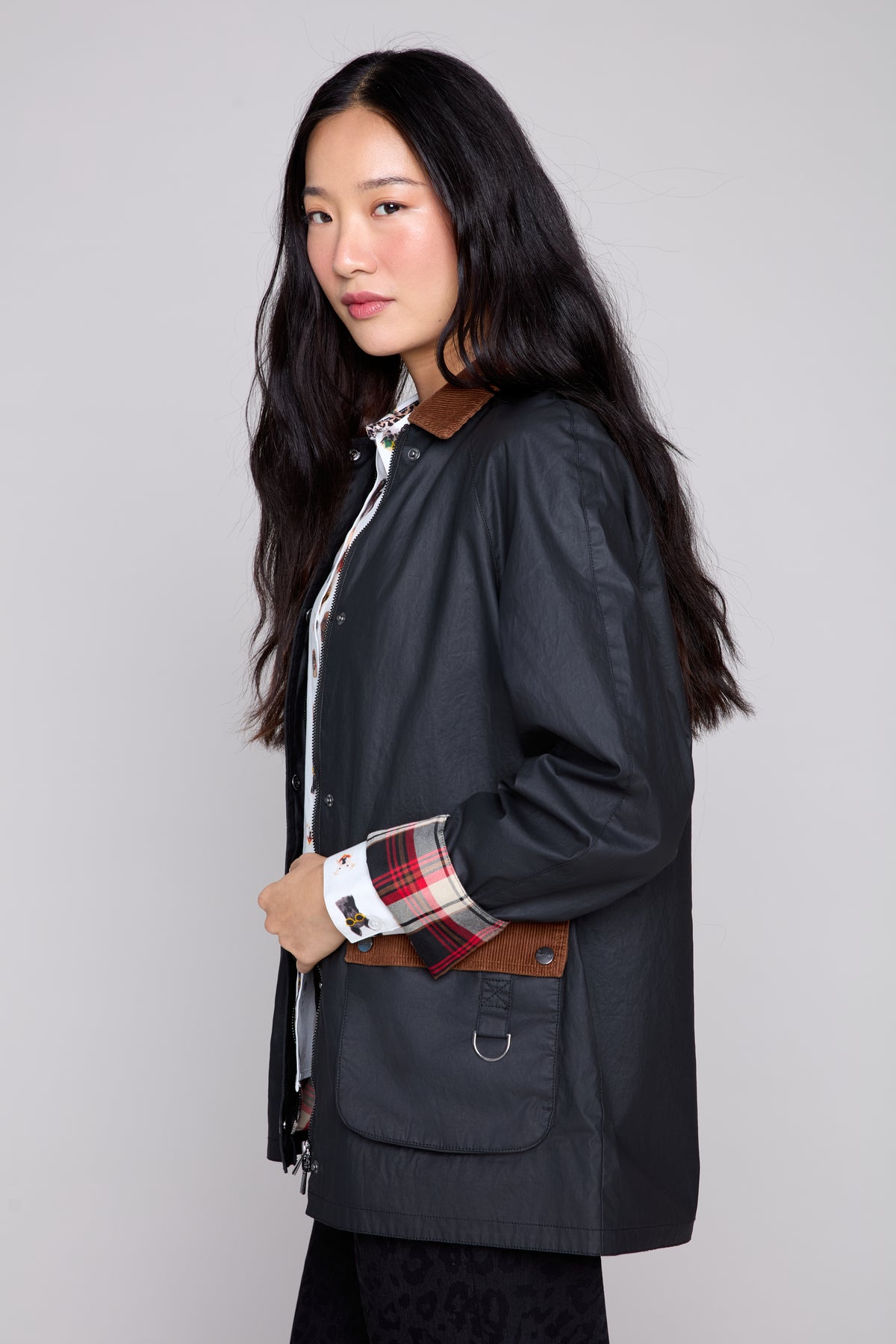 Waxed Windproof Barn Jacket with Plaid Lining Black