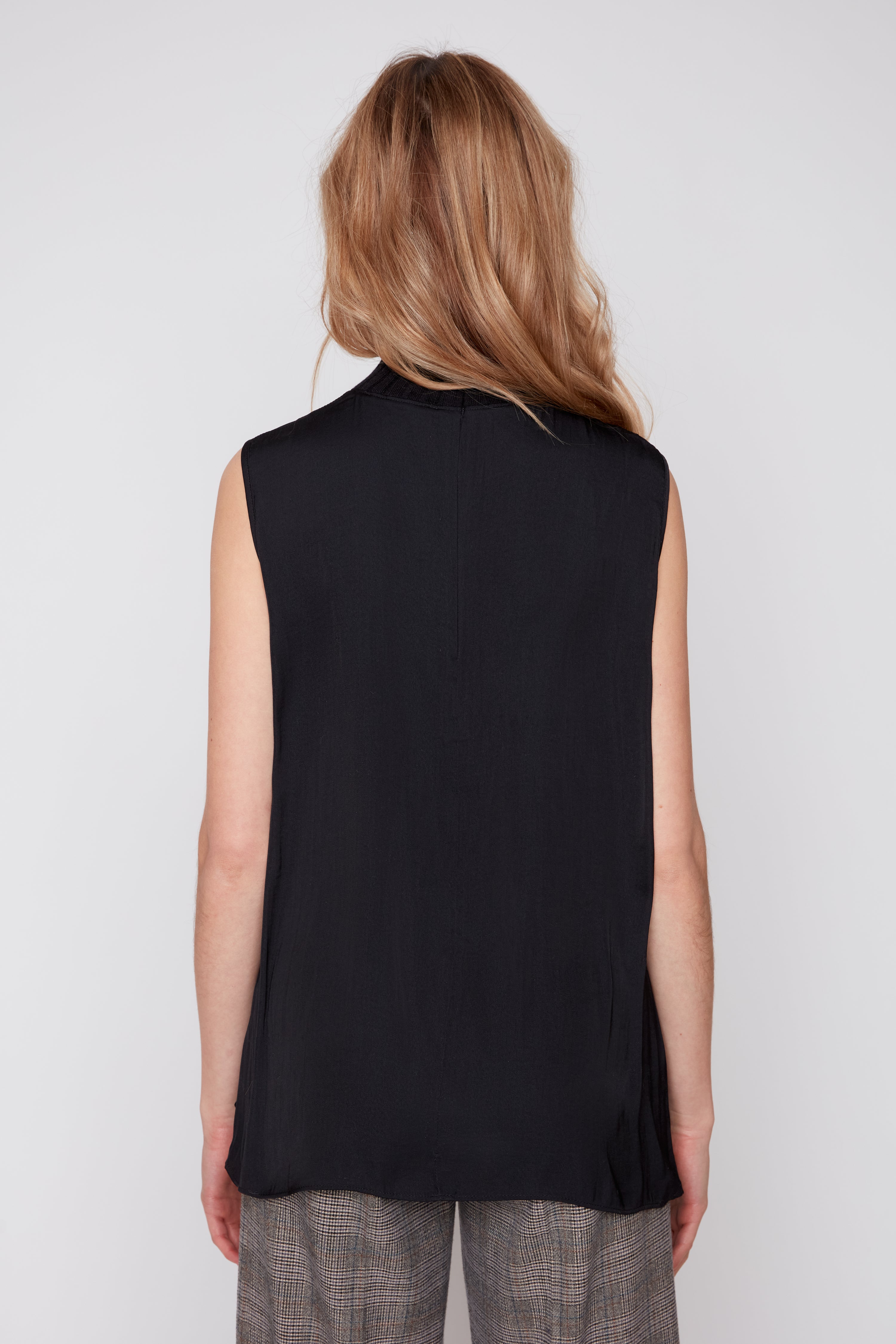 Sleeveless Woven